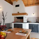 Pet Friendly In Pakovo Selo