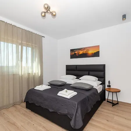 Pet Friendly In Holiday home Pakovo Selo