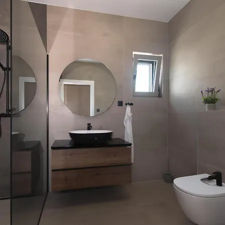 Holiday home Pet Friendly In *