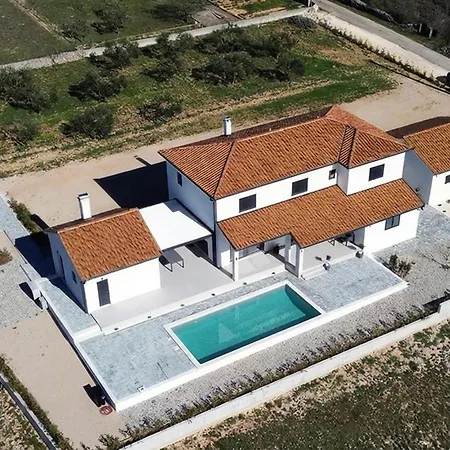 Pet Friendly In Holiday home