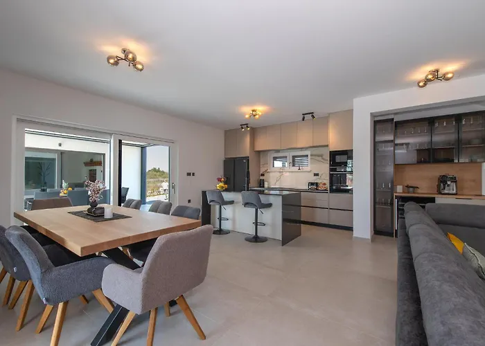 Pet Friendly In Holiday home Pakovo Selo