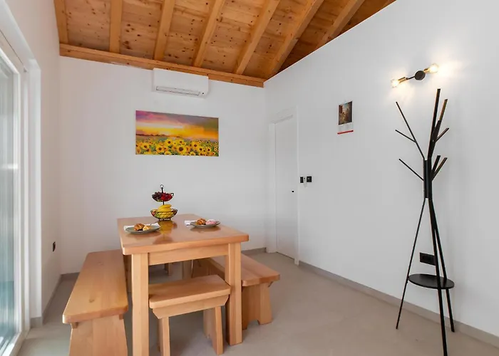 Pet Friendly In Holiday home Pakovo Selo